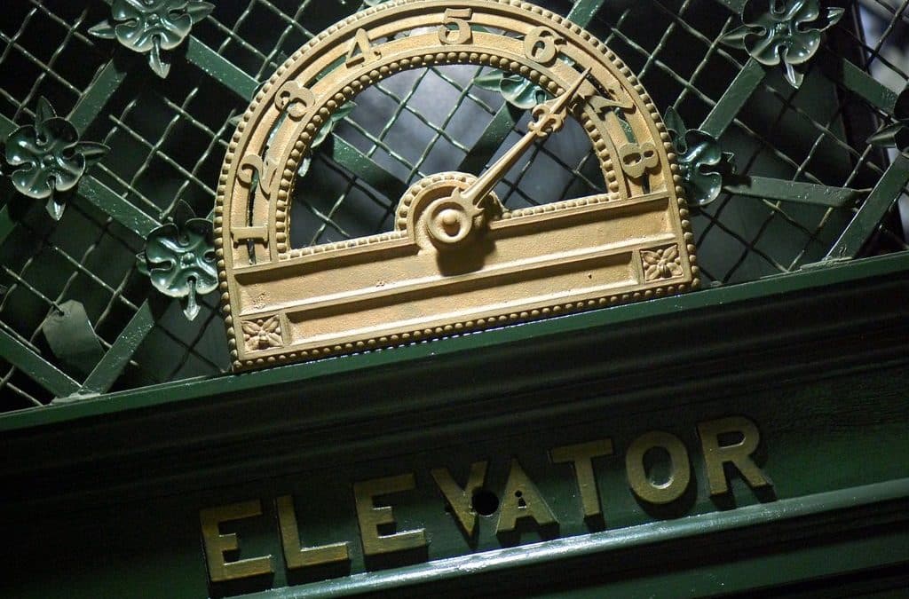 60 Seconds: How to Create a Compelling Elevator Speech for Your School