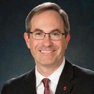 Chris Davey helps us understand why it's important for higher ed marketers to promote media literacy in higher ed content pieces and among students coming in to the schools.